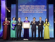 From pioneer to leader: Vietnam's stock market hits 25-year milestone