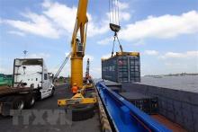 Cargo handled at Tan Cang-Thot Not port (Photo: VNA)
