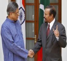 Maldivian FM Confers With Krishna   