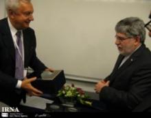 IRNA, Russia’s Itar-Tass Ink Co-op Pact 