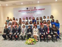 Students from the University of Social Sciences and Humanities (Photo VNA)