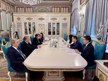 At the working session between the Vietnam Academy of Social Sciences (VASS) delegation and representatives of the Azerbaijan National Academy of Sciences (ANAS) (Photo: VNA)