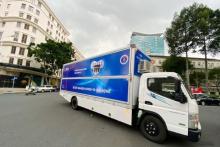 A mobile COVID-19 testing vehicle. (Photo: VNA)