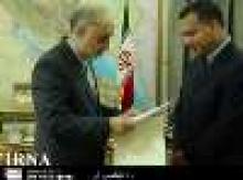 New Venezuelan Envoy Submits Credentials To Salehi 