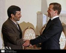 Ahmadinejad congratulates Russia on WW II victory anniversary